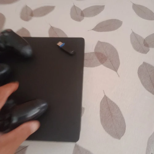 Play 4