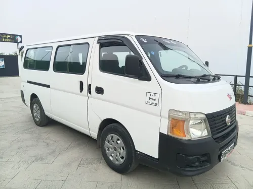 Nissan Urvan 2008
