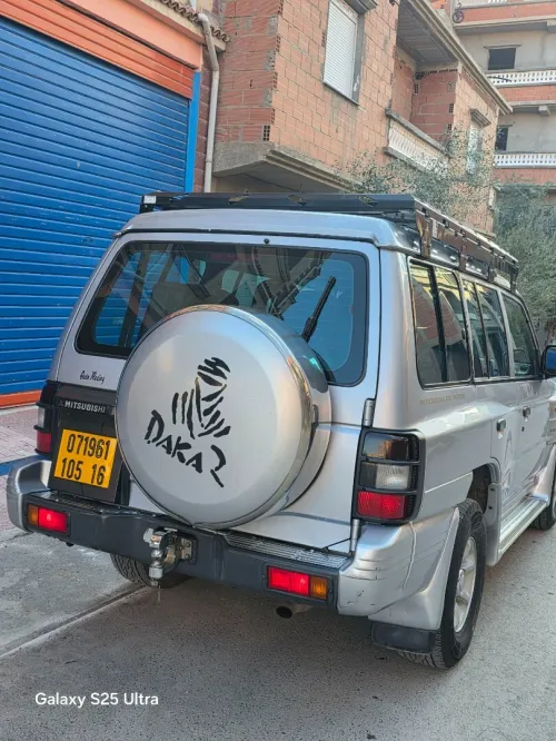 Mitsubishi Pajero Court 2005 