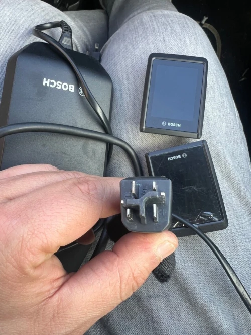 chargeur bosch smart 4a