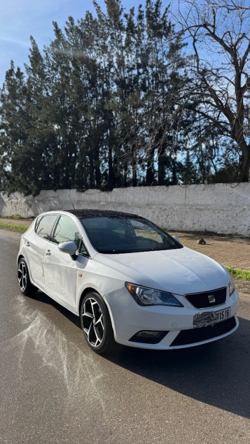 Seat Ibiza 2015 Fully +Toit ouvrant