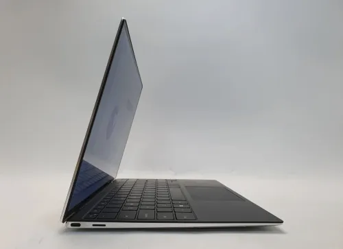 DELL XPS 13 I7 1185G7 16GB RAM 512GB SSD