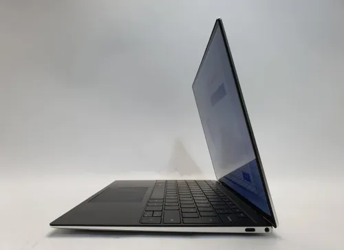 DELL XPS 13 I7 1185G7 16GB RAM 512GB SSD