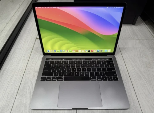 MACBOOK PRO TOUCHBAR 2019