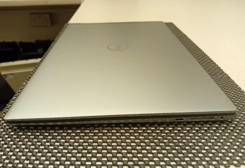[vendu] DELL Precision 5560 Core i7-11850H 2.5Ghz 32GB 512GB 15.6" RTX A2000