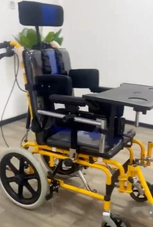 Fauteuil roulant IMC Jaune  Maintien postural & sécurité  Livraison Algérie | Novessia