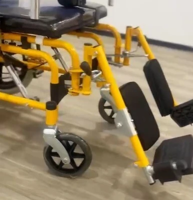 Fauteuil roulant IMC Jaune  Maintien postural & sécurité  Livraison Algérie | Novessia
