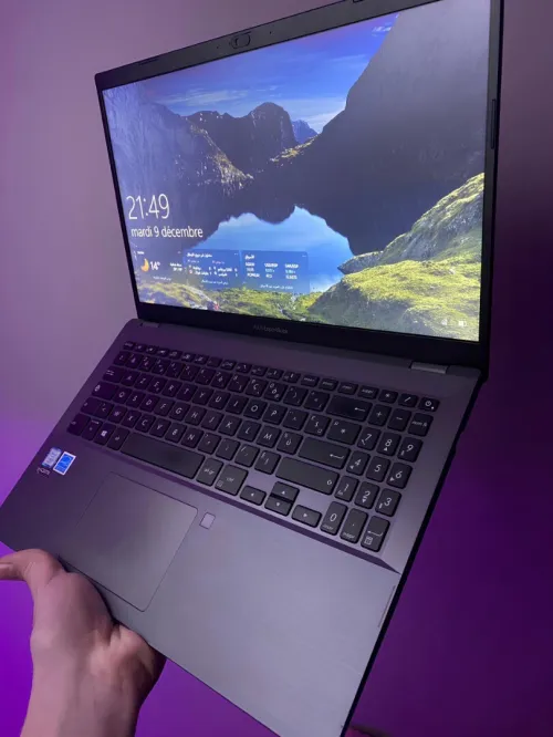 ASUS EXPERT BOOK 15,7" I5 8IEM GEN 8/512GB SSD