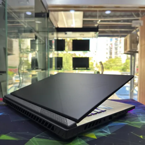 ASUS ROG STRIX G614J QHD 16.1" IPS 240HZ | I7-13650HX | RTX 4060 8GB | 16GB RAM DDR5 | 512 SSD NVME