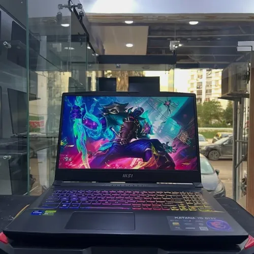 MSI KATANA 15 B13V QHD 15.6" IPS 165HZ | I7-13620H | RTX 4070 8GB | 16GB RAM DDR5 | 512 SSD