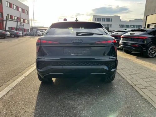 Audi Q3 2026 Sline