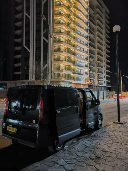 Location voiture 9 place avec chauffeur 