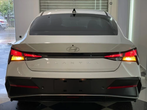 Hyundai Elentra 2025 Elentra