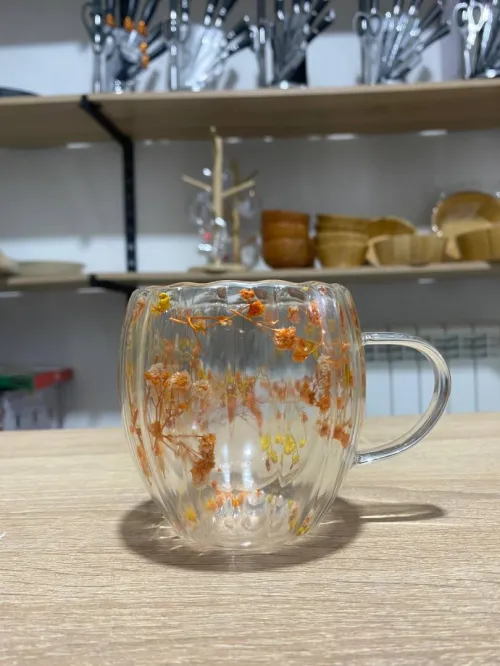 Verre à fleuré  p