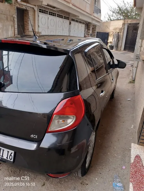 Renault Clio 3 2011 Night and Day