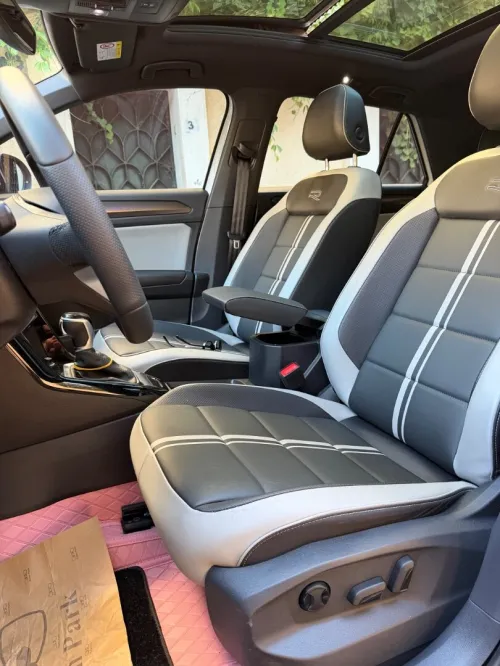 Volkswagen T-Roc 2024 R-Line 