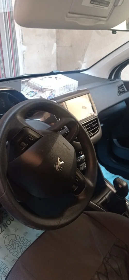 Peugeot 208 2015 Active