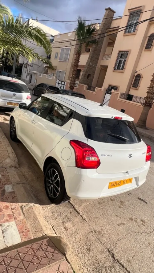 Suzuki Swift 2023 