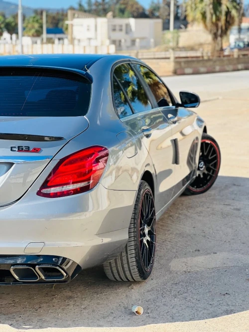 Mercedes Classe C 2017 220 KIT C63s