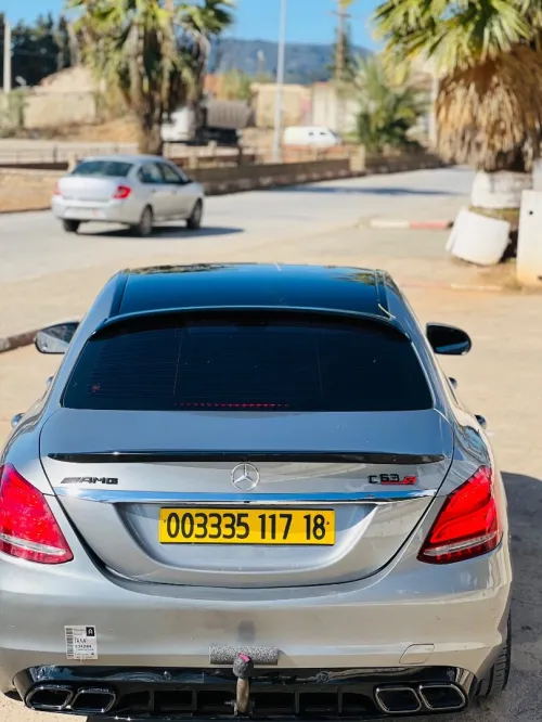 Mercedes Classe C 2017 220 KIT C63s