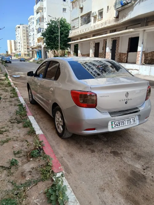 Renault Symbol 2015 Collection