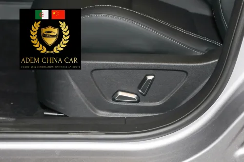 Geely Coolray 2026 Geely Coolray Super Max فتحة سقف + مقعد كهربائي + شاشة °12.3