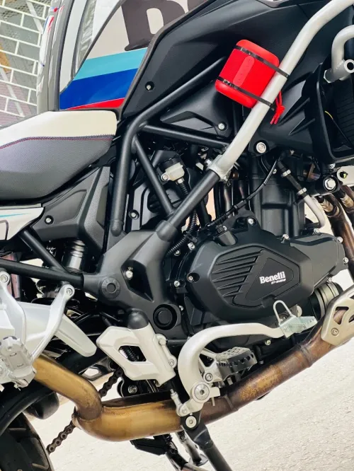 Benelli Trk 502x 2025