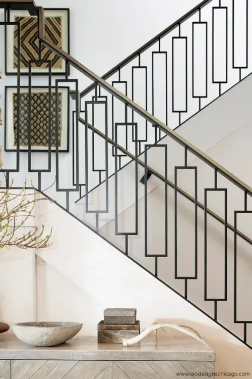 Ferronnerie sur mesure || Portes, baroudage fenêtres, grilles et rampes