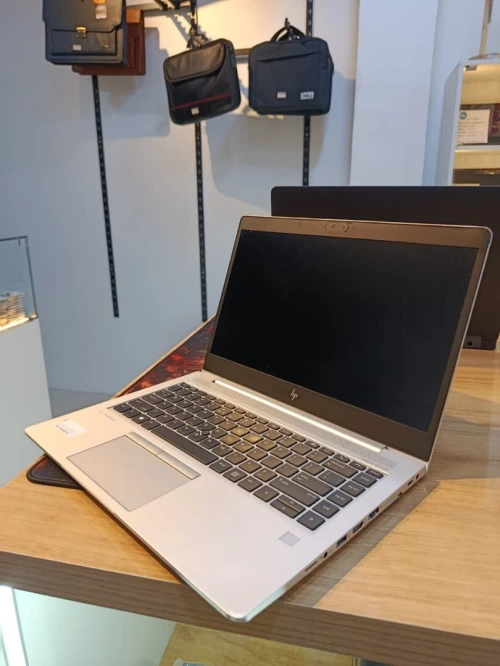 PC PORTABLE VENU D'EUROPE