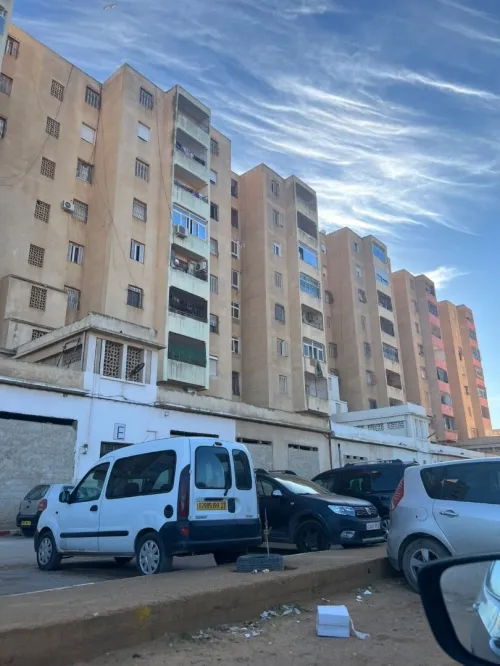 Vente Appartement F4 Mostaganem Mezghrane