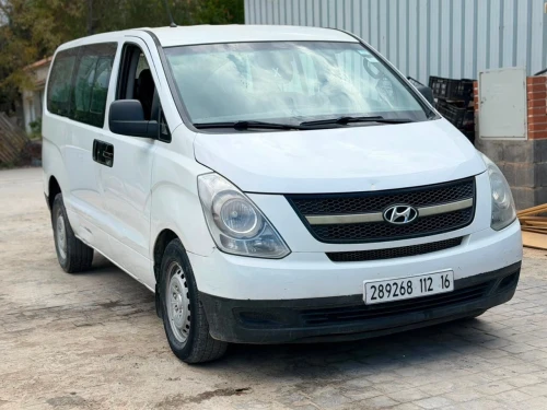 Hyundai H1 2012 Vitré 9 places