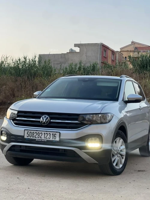 Volkswagen T-Cross 2023 Life