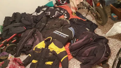 1 lots de vestes de moto 12pieces 