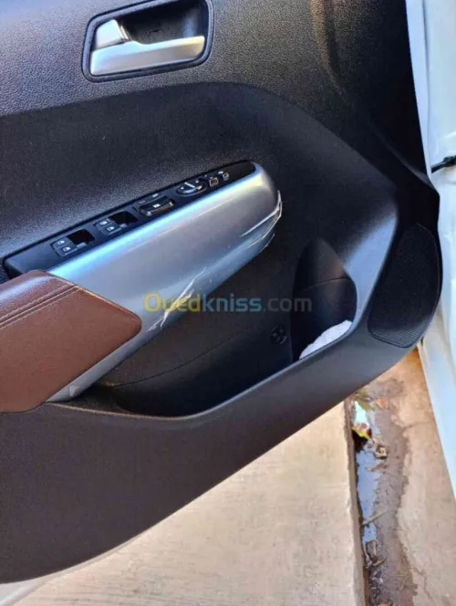 Kia Picanto 2019 EX 10