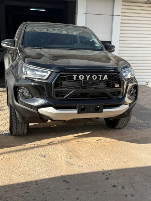 Toyota Revo  2025 GR