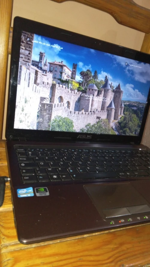 Pc Asus i5 2eme génération fih juste batterie mlacheya 
