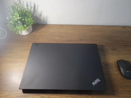 Lenovo ThinkPad T580