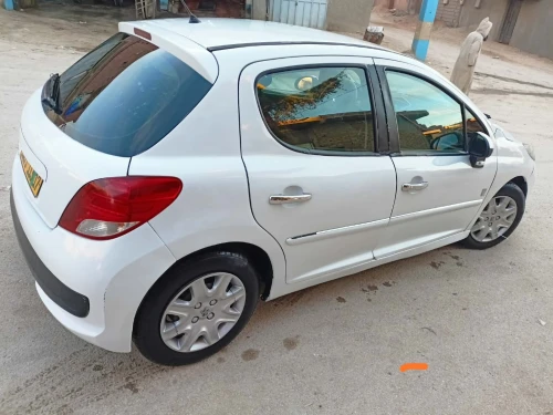 Peugeot 207 2013 207