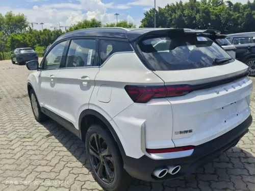 Geely Coolray 2025 