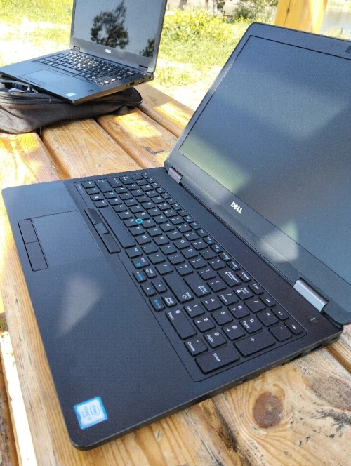 DELL i7 6ème Gen SSD 256 Go 16Go RAM
