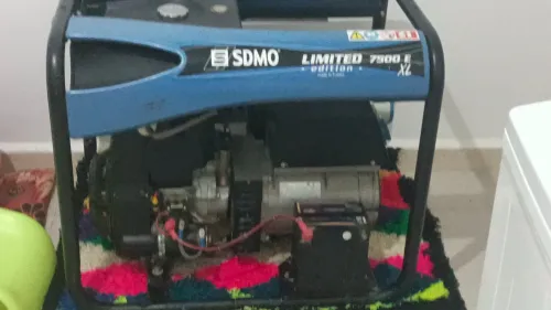 Groupe électrogène sdmo 10 kva 220 v