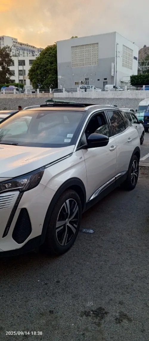 Peugeot 3008 2022 Allure