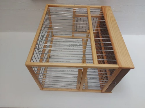 Cage en bois 