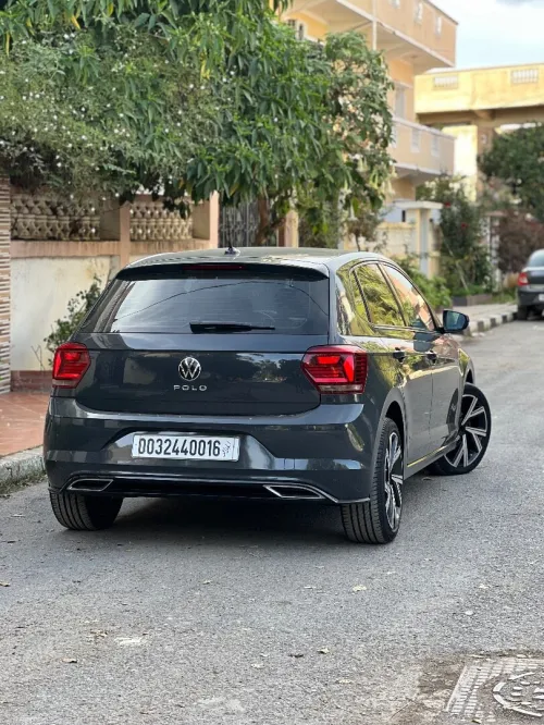 Volkswagen Polo 2021 