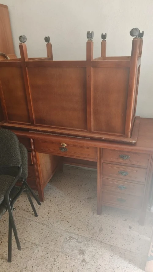 LOT  de bureau