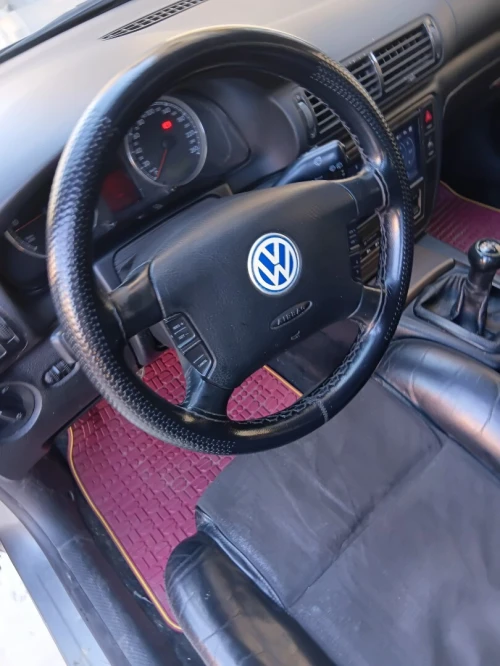 Volkswagen Passat 2005 Carrat