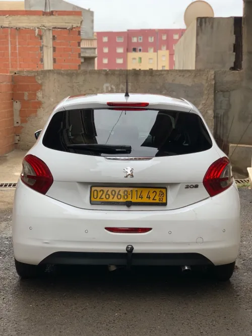 Peugeot 208 2014 Allure