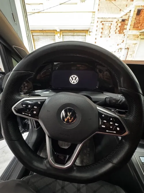 Volkswagen Golf 8 2021 R-Line
