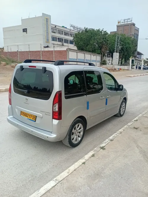 Peugeot Partner 2017 Tepee