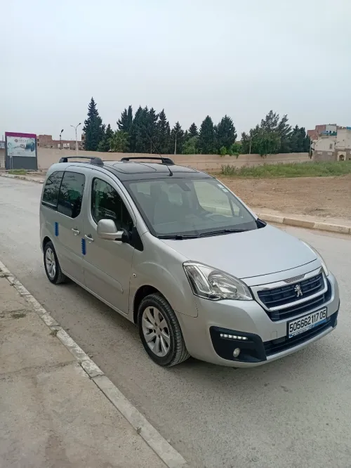 Peugeot Partner 2017 Tepee